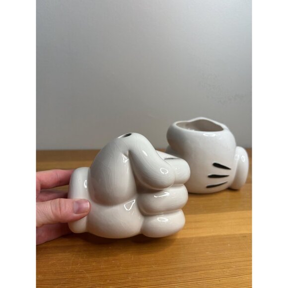 Mickey Mouse ceramic white bathroom set toothbrush holder  - tiny chip - Picture 7 of 10